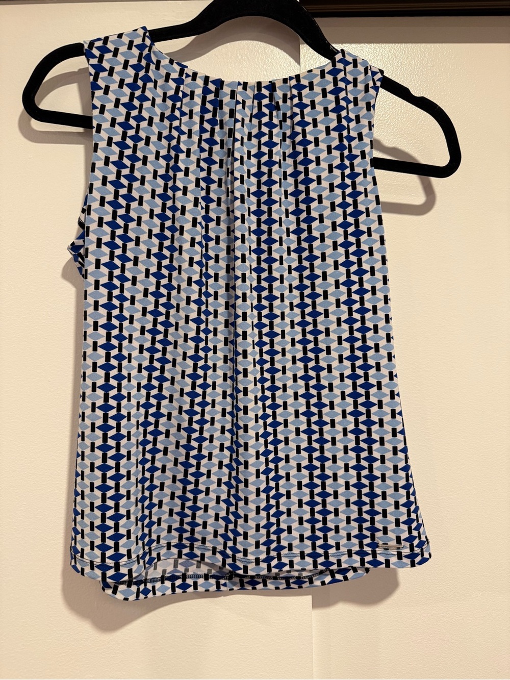Calvin Klein Blue and White Geometric Sleeveless Top Petite Small